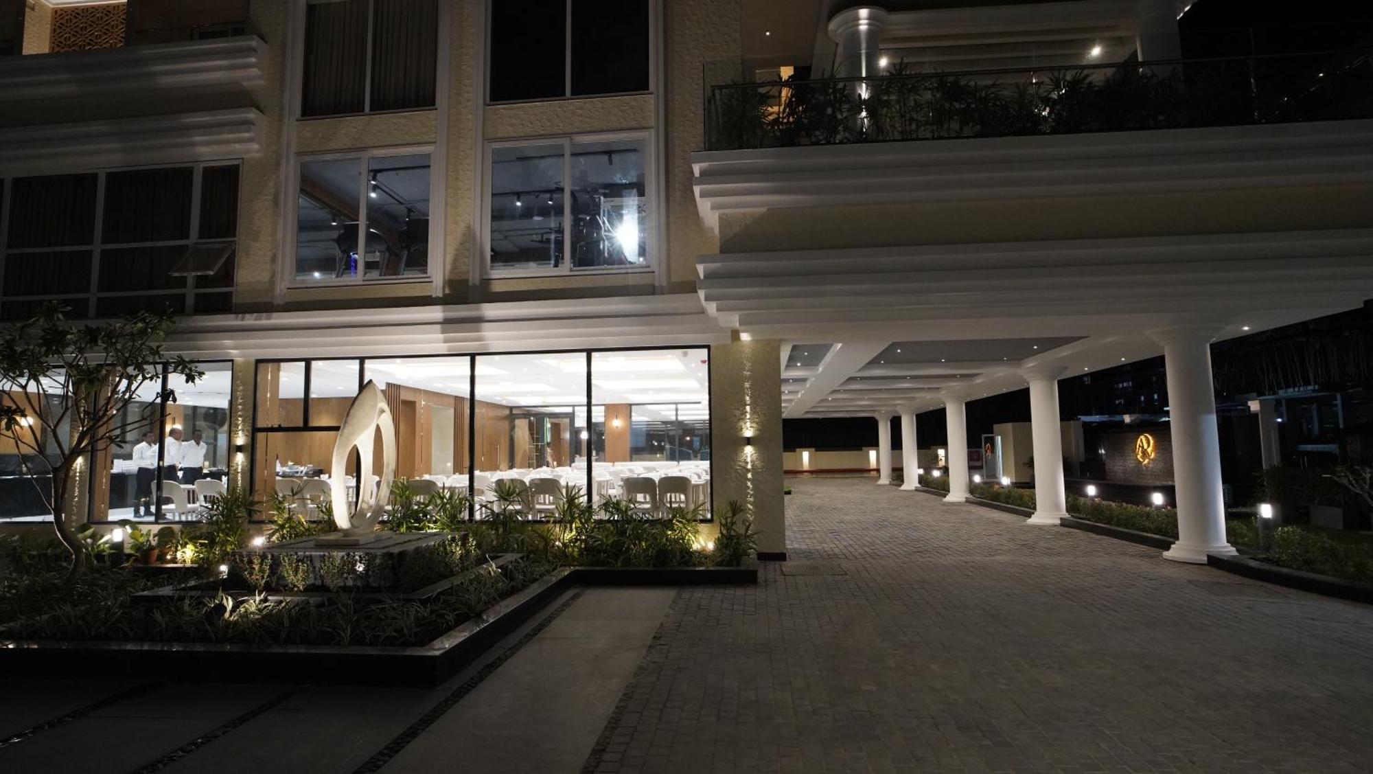 Antique Regency !! Luxurious Hotel In Digha !! Bagian luar foto